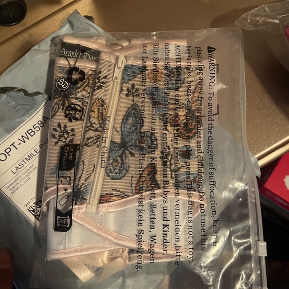 Underbust corset by Scarlet Darkness - Picture 4 of 4